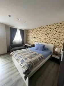 ICON ROOMS - Bulak 2