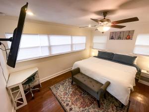 Quiet home 15min from FQ, 10min from Trendy Bywater Neighborhood