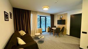 Forest View Apartment near Ski Lift
