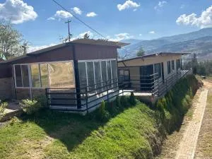 Chalet Íntimo-Delpilar con zona de Jacuzzi ! - Pesca