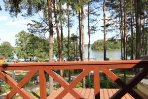 Dom nad jeziorem Dadaj Wilimy , Biskupiec