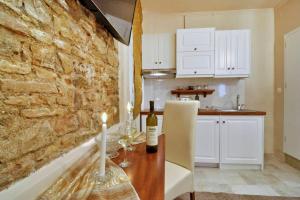 Venetian Suite Mitropolis new