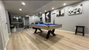 Modern 5BR, Kid-Friendly Home In Poconos with Pool Table - Analomink