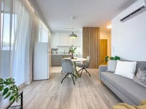 Krakowska Oaza Komfortu - Apartament Premium z Garażem - Podgórze
