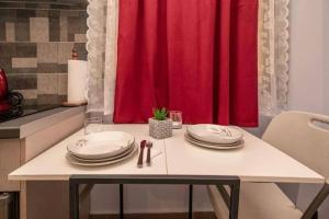 Thales - Cozy Athenian Studio