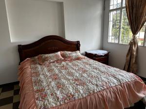 Apto cerca a Clínica del Olaya, candelaria y centro ciudad