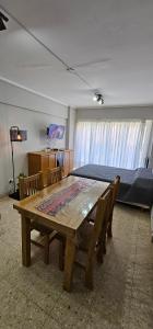 Mar del plata, monoambiente en Varese a pasos del mar, con balcón al contrafrente!