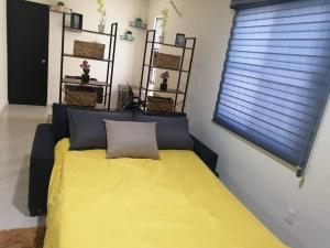 Moderno para disfrutar y visitar. Para 6 personas