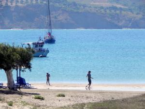 Methoni 240 06, Greece.