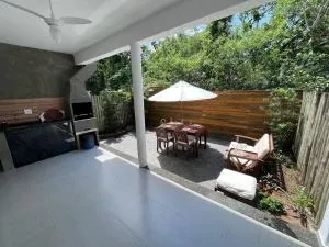 Casa completa cond. fechado em Paúba, S. Sebastião - Praia de Santiago