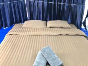 Lanlom Cafe&Huaikon Homestay