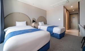 Golden Tulip Essential Namgang