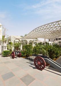 DYORE House by Bharat Mahal Palace