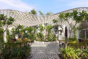 DYORE House by Bharat Mahal Palace