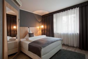 Single Room room in Hotel Asahi
