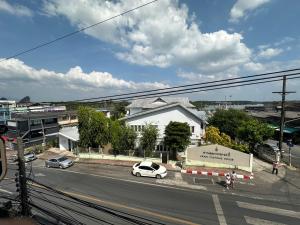 Madam Guesthouse