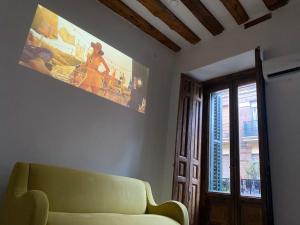 Hortaleza 4, preciso estudio en Chueca junto a la Gran Vía de Madrid