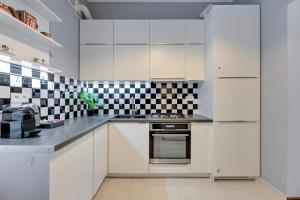 Downtown Apartments City Center Art House - Family Stay