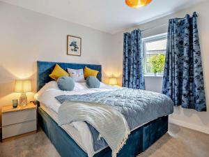 3 Bed in Gower 91721