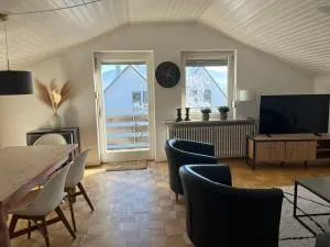 Helle, ruhige Ferienwohnung mit Balkon - 巴特特尔茨