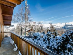 Chalets Superbe chalet 10 pers avec terrasse, jardin et parking a 2 min des pistes – Montchavin - FR-1-329-87 : photos des chambres