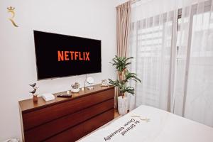 3BR Al Raha Haven - Chic Coastal Escape