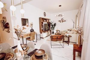 3BR Al Raha Haven - Chic Coastal Escape