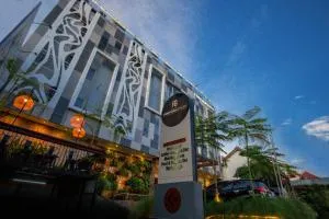 Hotel FortunaGrande Malioboro Yogyakarta - Sentool