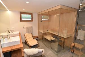 Fantastic renovated Chalet in the heart of Alps