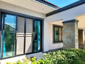 Whitehouse@Cha-am - Ban Nong Sai