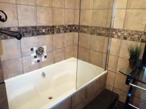 24 Onvrey Guest House