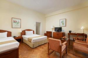 Inya Lake Hotel Yangon