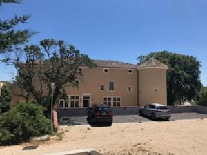 Appartement 2ème étage 4 personnes dans Château avec piscine collective