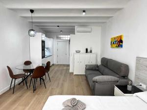 A H Rentals Picasso apartamento - 3hvězdičkové hotely ve městě Vinarós