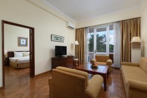 Inya Lake Hotel Yangon