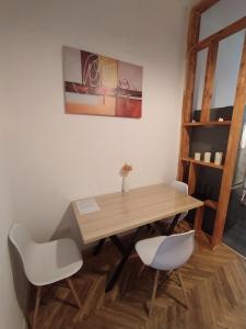 Lviv Meretyna Apartment (між центром і вокзалом)