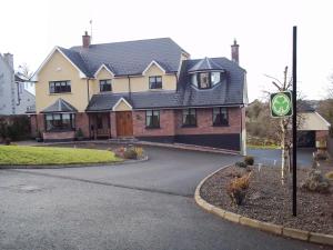 Grove Lodge B&B