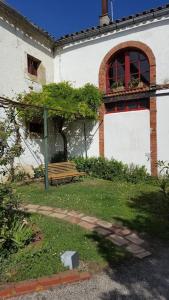 Belle Lauragaise ensoleillée