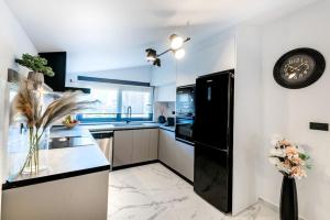 Rhodes Center Luxury Apartments #1