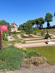 Maisons de vacances Maison de 3 chambres avec jardin clos et wifi a Arrest a 8 km de la plage : photos des chambres