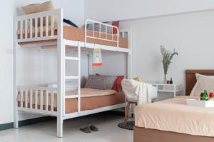 Cozy 1br walk to BTS and Airport Rail Link Close to Malls T