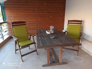 Cozy apartment in Pagrati