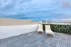 Beautiful 3BR Triplex penthouse with Hot-Tub by 360 Estates