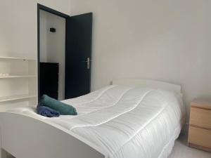Maisons de vacances Maison cosy 4 chambres proche toutes commodites : Maison de Vacances