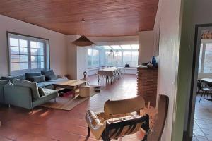 Villas Maison chaleureuse plein centre ville, plage a 50m : photos des chambres
