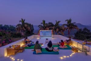 SaffronStays Le Farm By The Lake In Kamshet