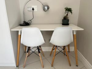 Gardens Apartment Stunning Mountain Views