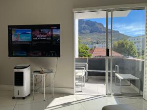 Gardens Apartment Stunning Mountain Views