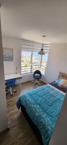 Valpo y su encanto, a pasos de Viña y la costa