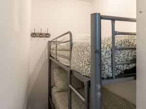 Appartements Studio cabine 6 pers. proche pistes avec balcon et casier a ski - FR-1-400-124 : photos des chambres